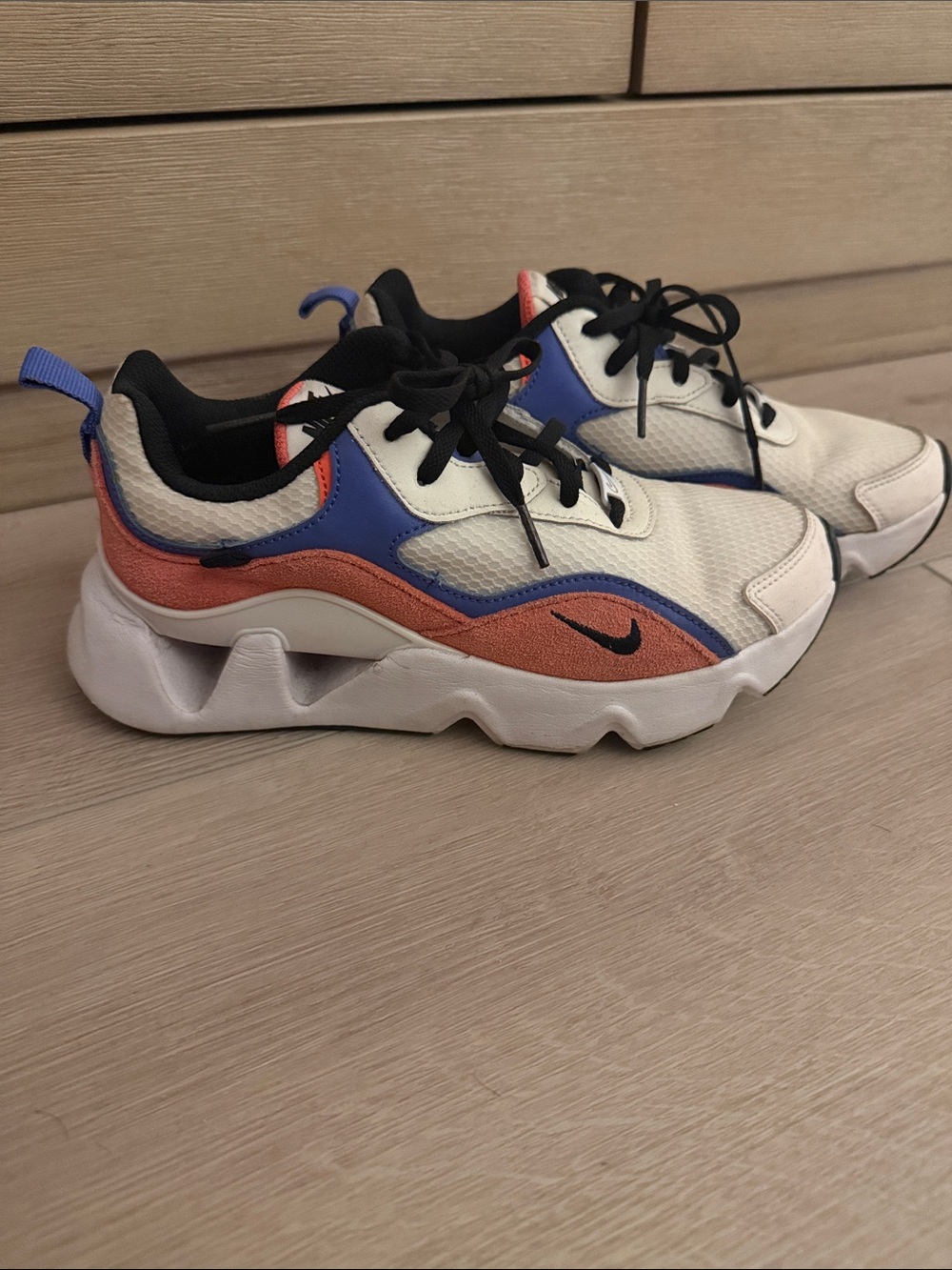 Women’s Nike Sneakers